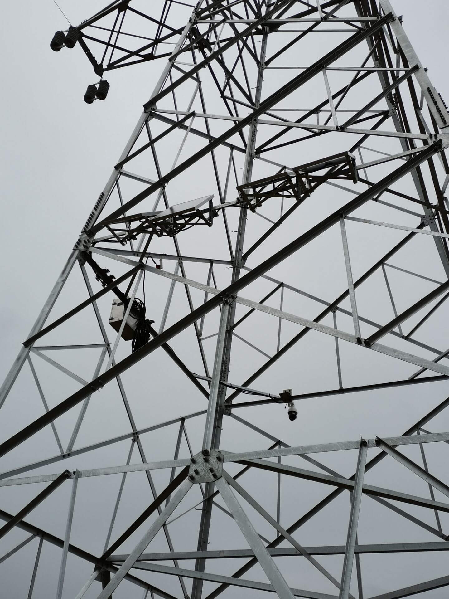 輸電線(xiàn)路綜合隱患監(jiān)測(cè)系統(tǒng)