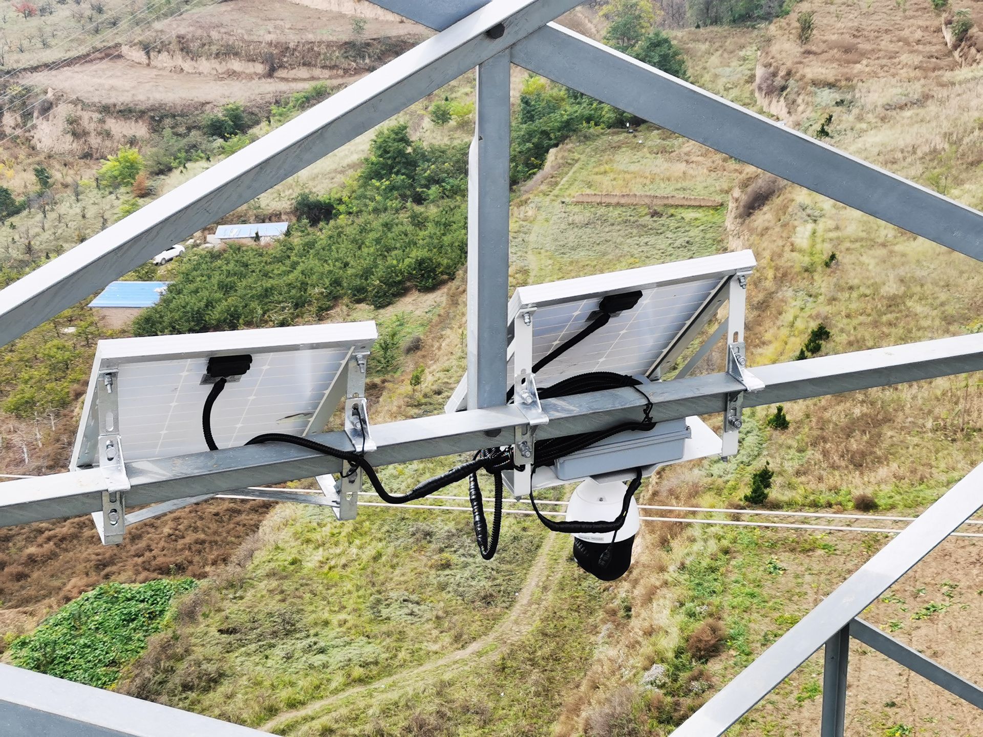 輸電線路便攜式AI智能球機監(jiān)控裝置 輸電線路便攜式AI智能球機監(jiān)控裝置